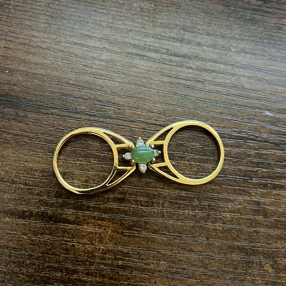 Avon reversible double banded ring